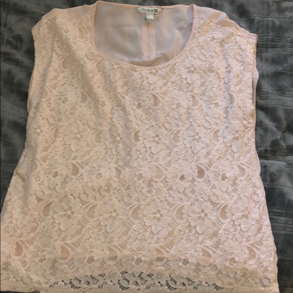 FOREVER 21 LACE BLOUSE